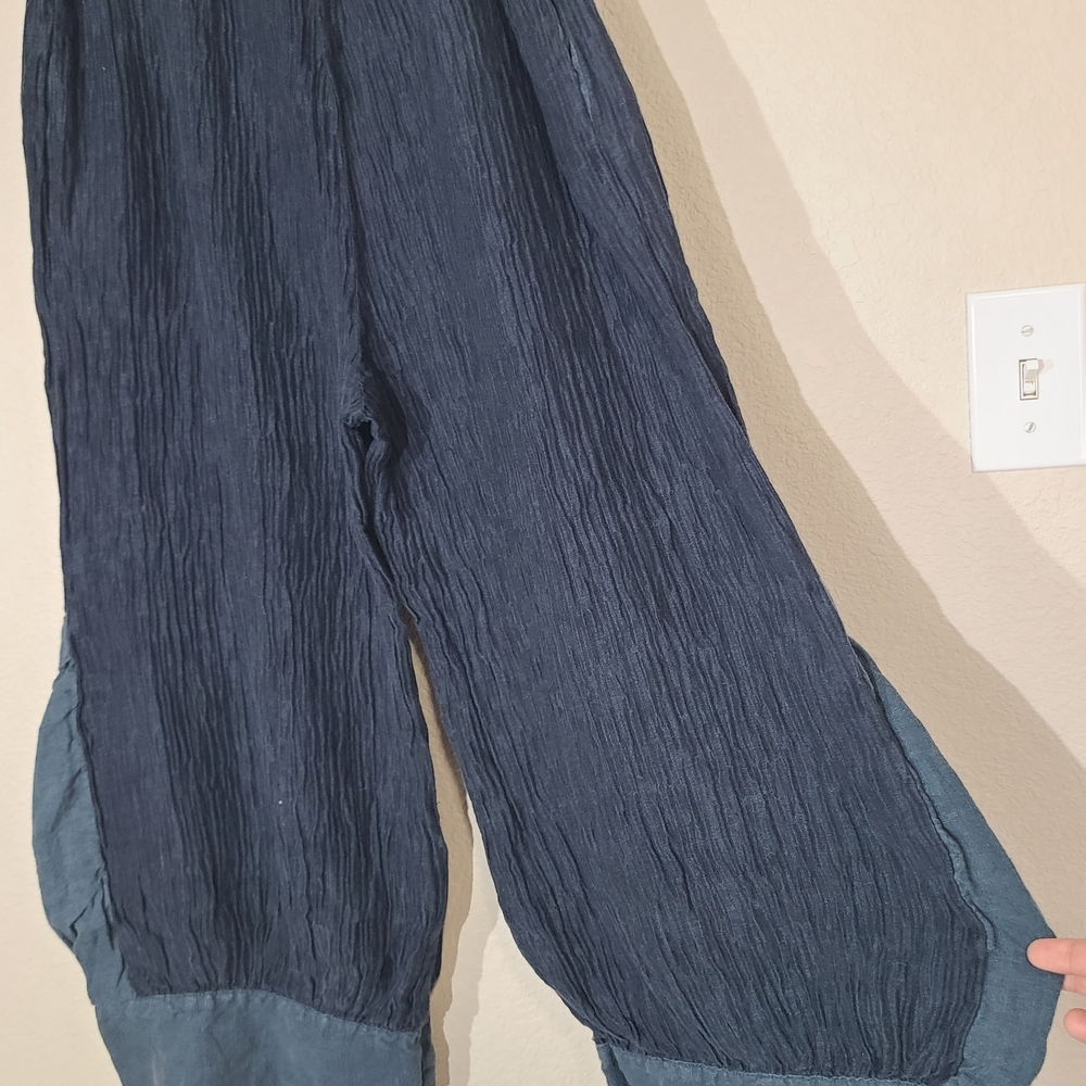 Dark Blue Crinkled Skirt with Pockets - Picture 4 of 8